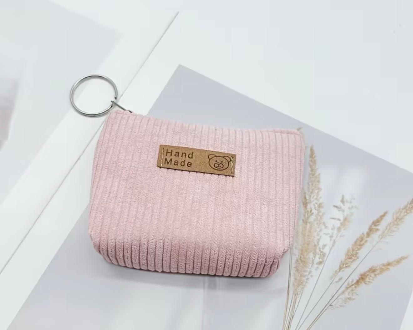 🎀 Cute Lake Skincare Surprise Box